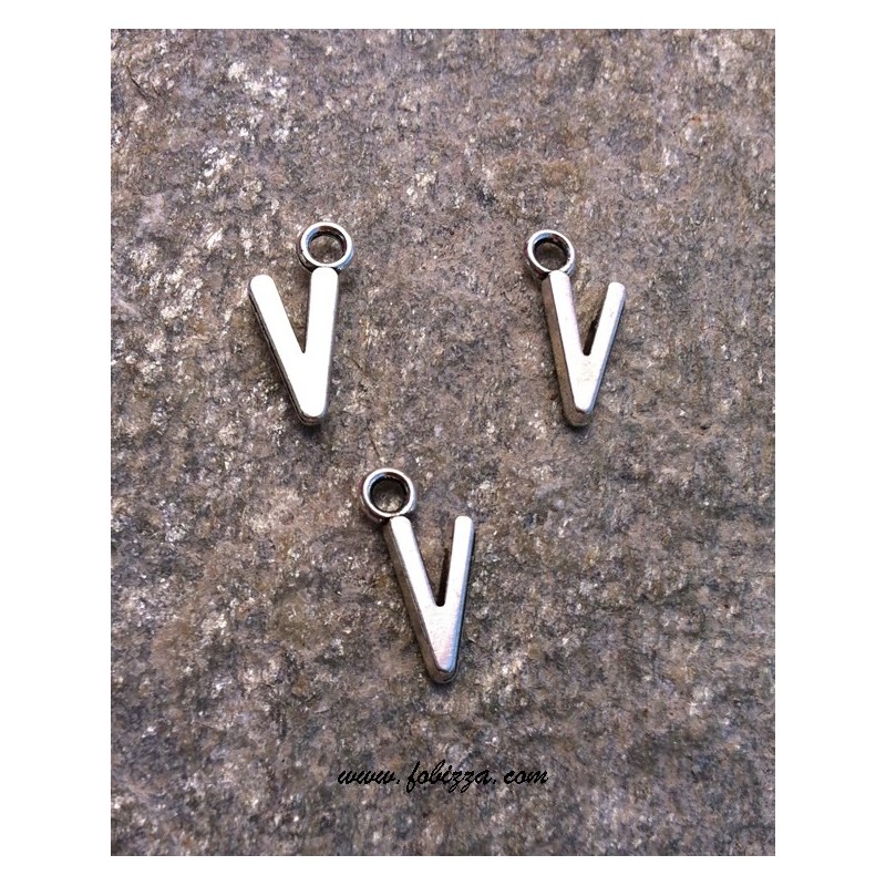 2 τεμ, 16x6 χλστ, Μεταλλικά Γράμματα  με 1 Σύνδεσμο, "V", Ασημί